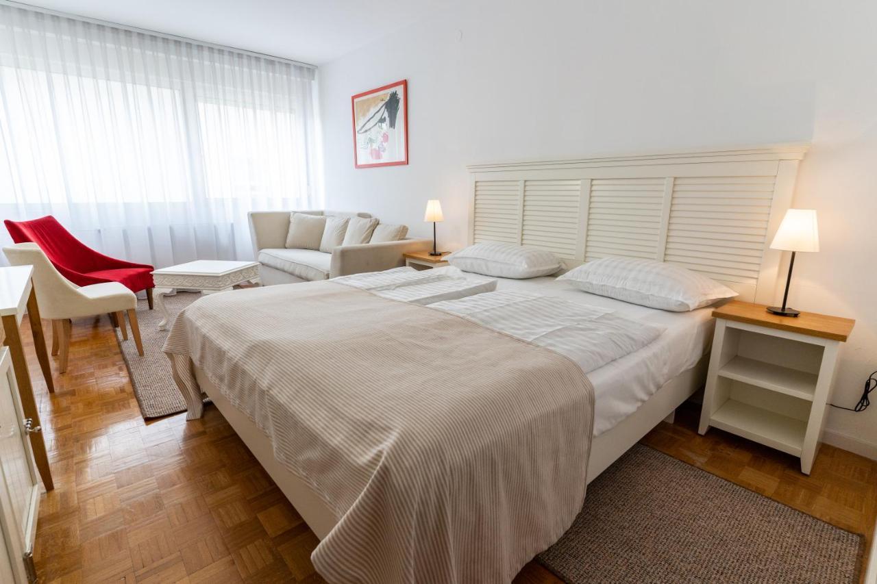 Artearia Hotel Бйеловар Екстериор снимка