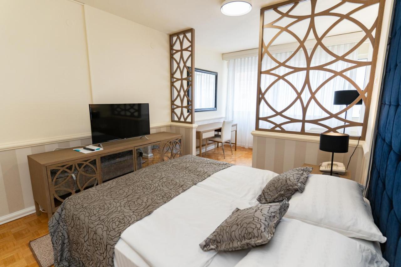 Artearia Hotel Бйеловар Екстериор снимка