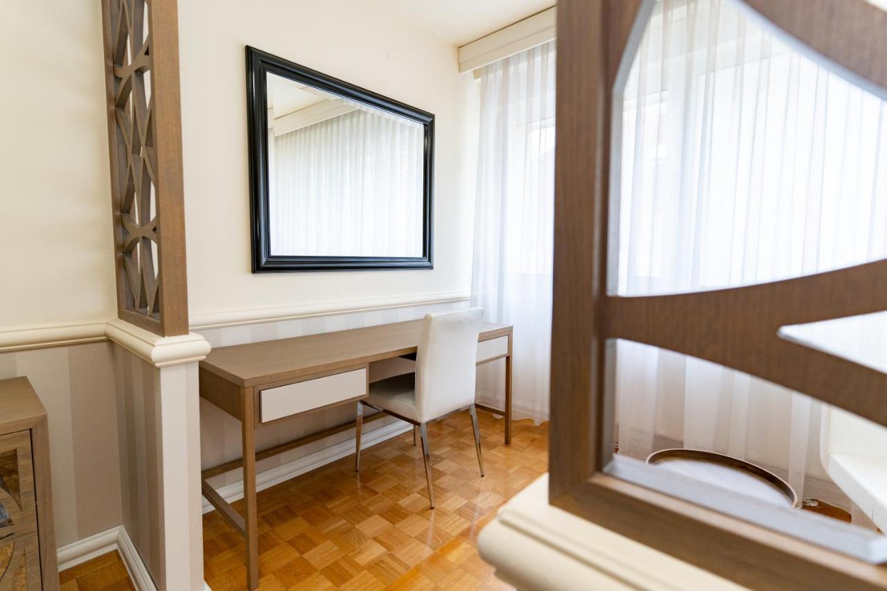 Artearia Hotel Бйеловар Екстериор снимка