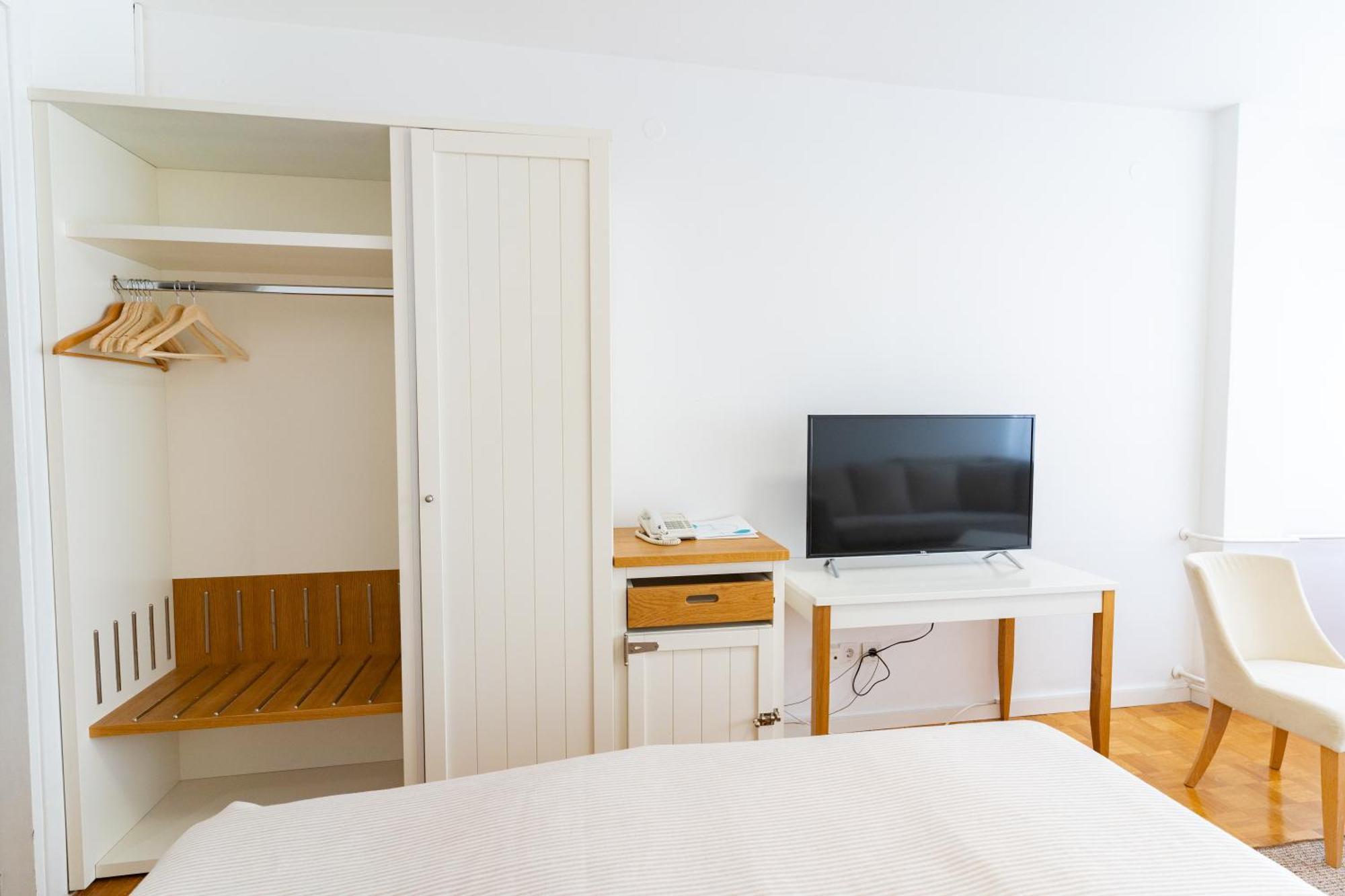 Artearia Hotel Бйеловар Екстериор снимка